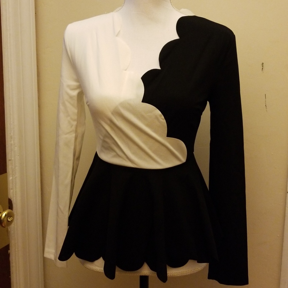 Contrast BlackWhite LongSleeve Scallop Peplum Top - Picture 3 of 4